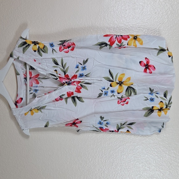 Womens 6 Piece Size XL Tank Top Bundle - Picture 10 of 14